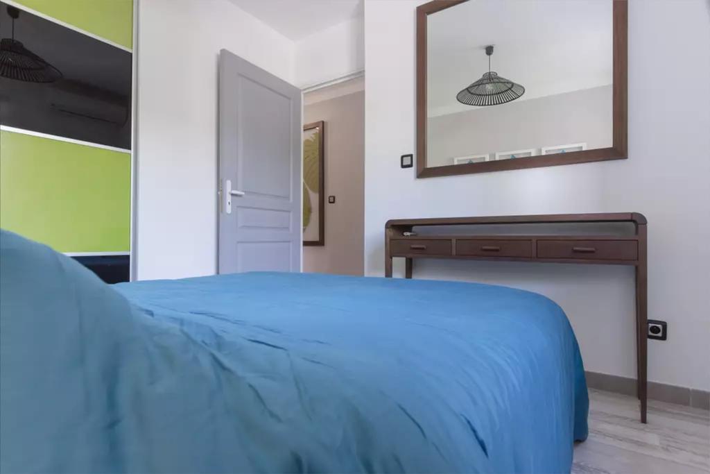Le Petrel Blanc - Appartement Sur La Plage De La Souris Blanche Trois Bassins Exterior photo