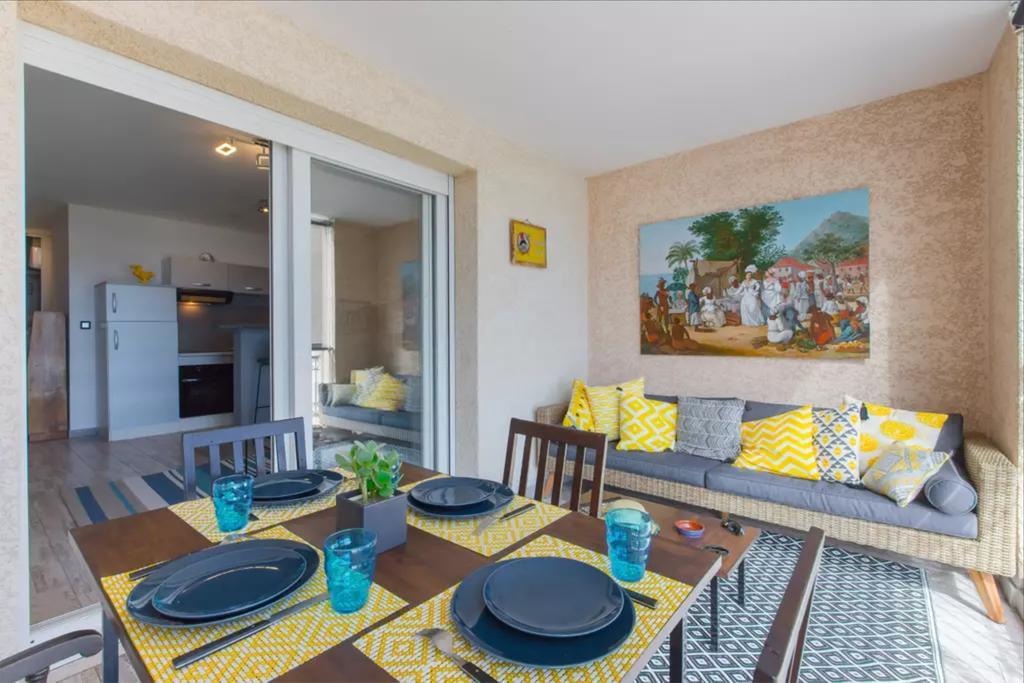 Le Petrel Blanc - Appartement Sur La Plage De La Souris Blanche Trois Bassins Exterior photo